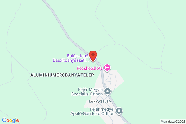 Bauxit Étterem